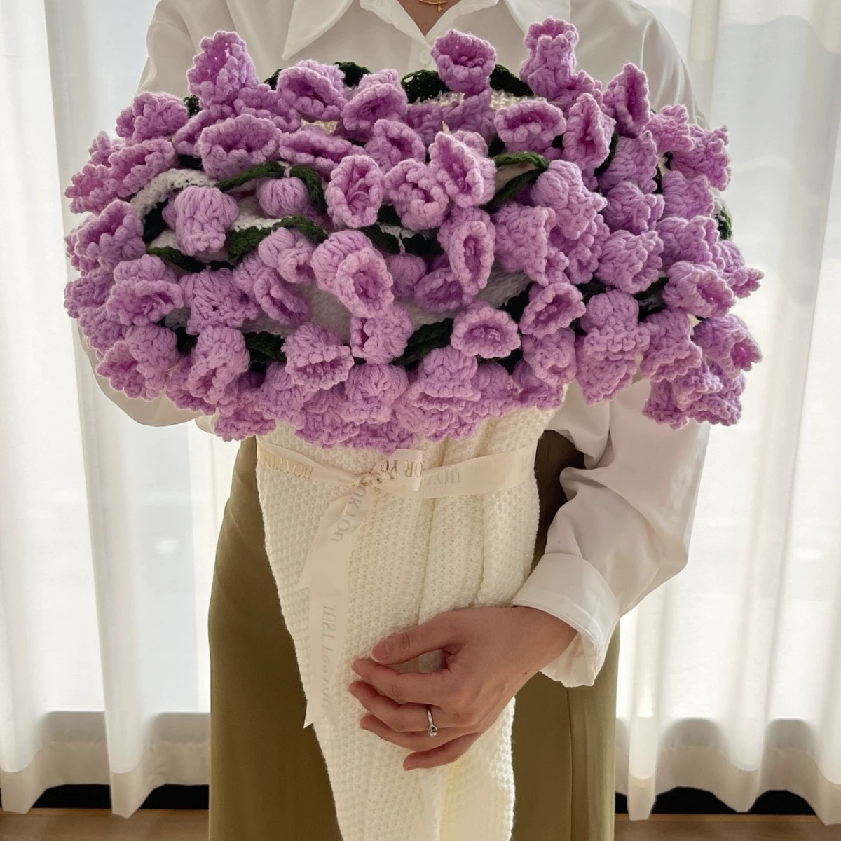 Yual Bouquet Blanket